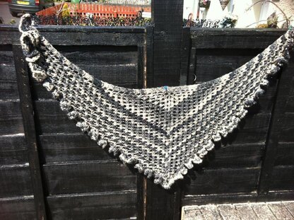 Ruffled Shawl