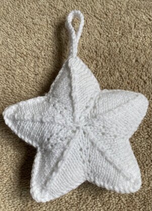 "Christmas Eve Star" - Knitting Pattern For Christmas in Paintbox Yarns Simply DK - DK-XMAS-KNIT-001