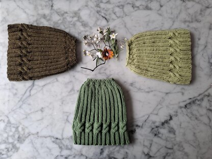 Simple Cable Messy Bun Hat
