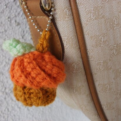 Pumpkin Cupcake Keychain