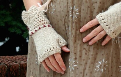 Prairie Lace Mitts