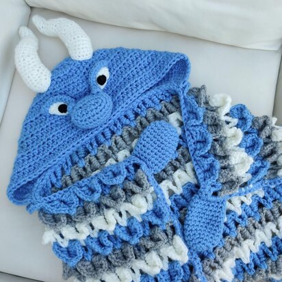 2in1 Ice Dragon Hooded Blanket