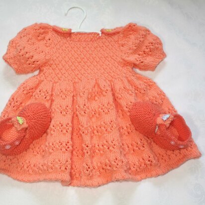 Butterflies and Lace - knitting pattern