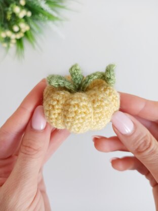 Little pumpkin keychain