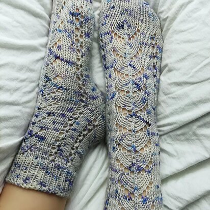 Mountain Rain Socks - knitting pattern