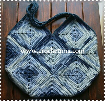 The Humble Granny Square Bag