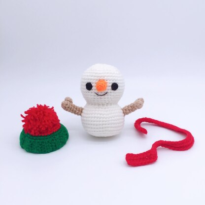 FREE PATTERN- Snowman Yuki Amigurumi Crochet Pattern