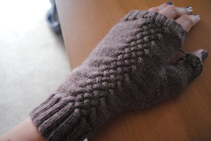 Dunloe Fingerless Gloves