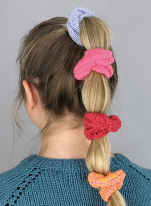 Stunning Scrunchie - Free Knitting Pattern for Women in Paintbox Yarns Simply DK or Metallic DK by Paintbox Yarns