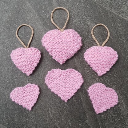 Little Knitted Hearts
