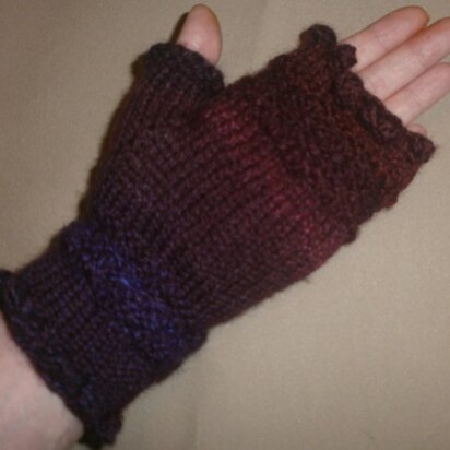 Rambler's Mitts & Armwarmers Pattern – Morale Fiber