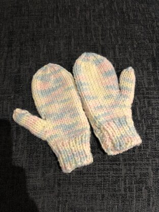Basic Family Knit Mittens in Caron One Pound - Downloadable PDF