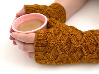 Beeswax Mitts