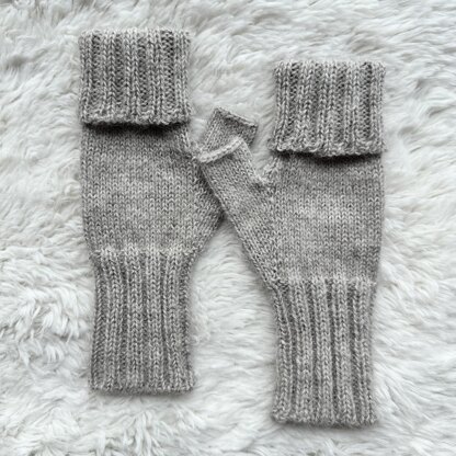 Warm and Fluffy Fingerless Mitts