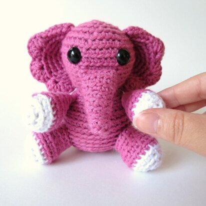 Elena the Tiny Elephant