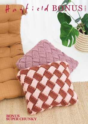 Cushion Cover in Hayfield Bonus Super Chunky - 10615 - Downloadable PDF