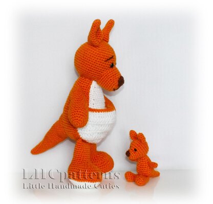 Kangaroo with a Baby Crochet Pattern