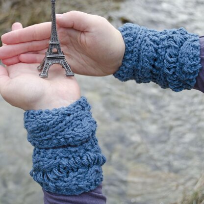 Seine Cuffs