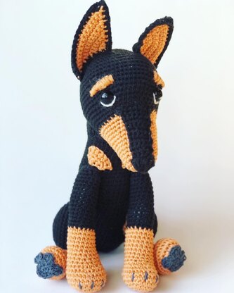 Doberman Pinscher Amigurumi