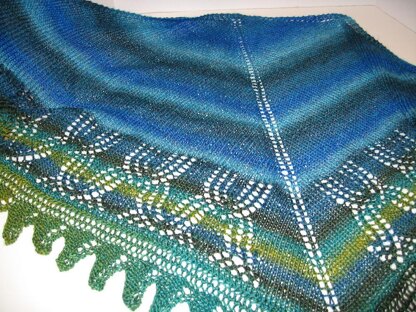 Water's Edge, Shawl