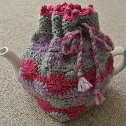 Circles Tea Cosy