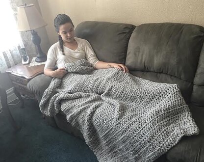 Beginner Chunky Crochet Blanket