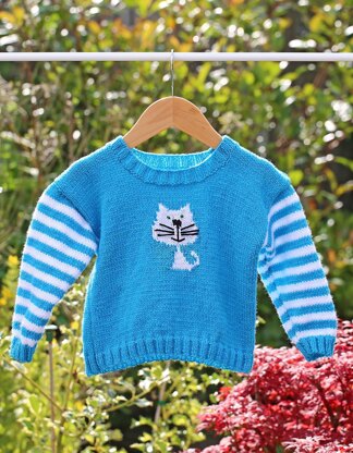 P19 White Cat Motif Jumper