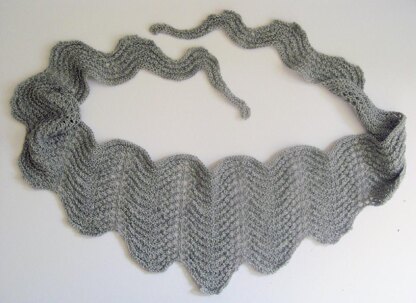 Old Shale Stitch Scarf