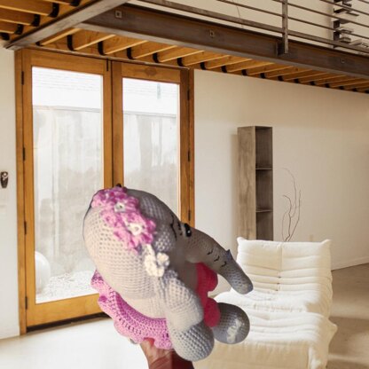 Elley the elephant Amigurumi free pattern