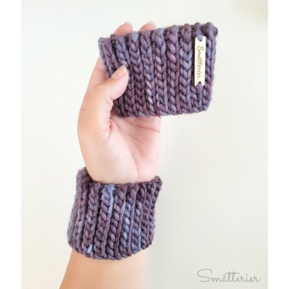 Dina Wrist Warmers