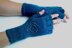 Kira K. Designs Medallion Gloves PDF