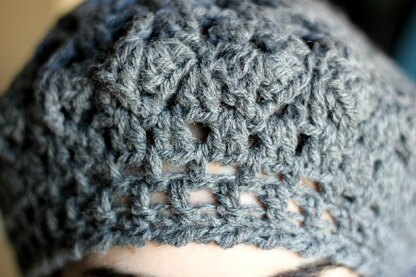 Bulky Lace Beret