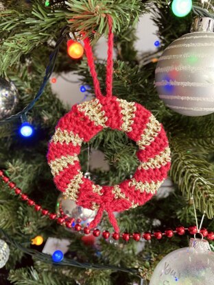 Christmas reusable gift tag / wreath