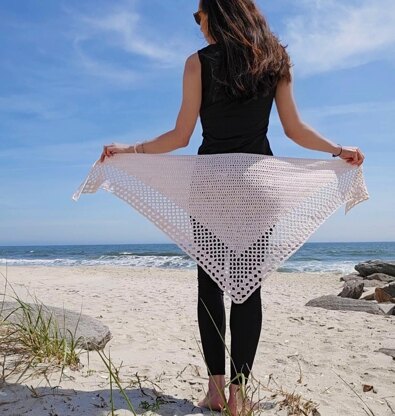 Simple Classic Triangle Shawl