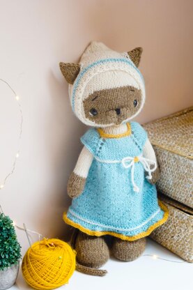 Knitting Pattern - Outfit PENNY for Large toys