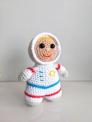 Amigurumi Astronaut