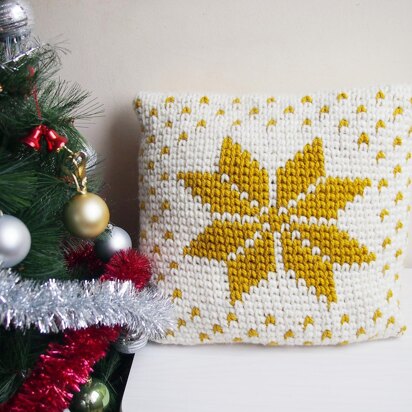 Nordic star pillow