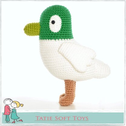 Duck Sarah Amigurumi Crochet Pattern