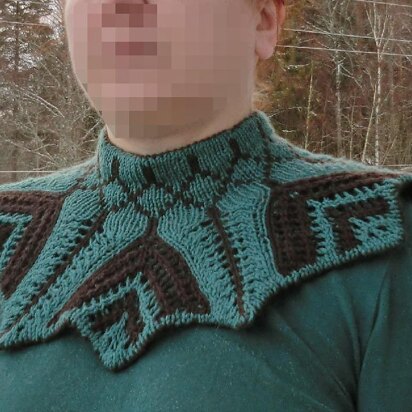 Pine Branches neckwarmer