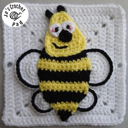 Bee Applique/Embellishment Crochet * Bee, Garden Bugs collection including free base square pattern
