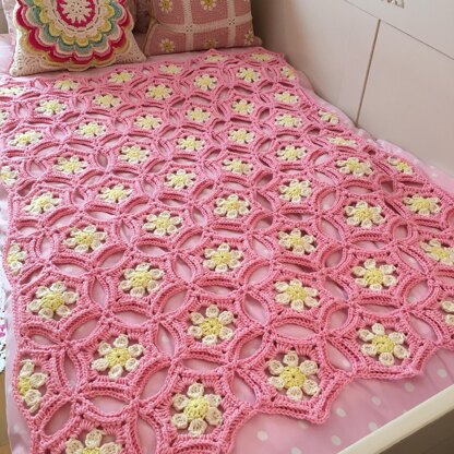 Daisies for Days Blanket