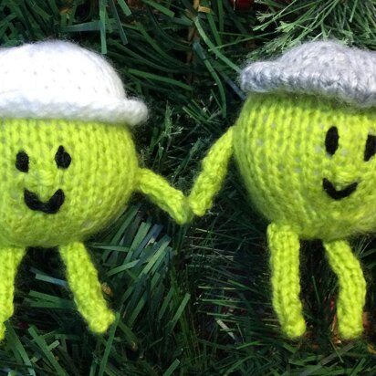 Peas and Goodwill (Kevin Carrot) soft toy dolls - knitting pattern