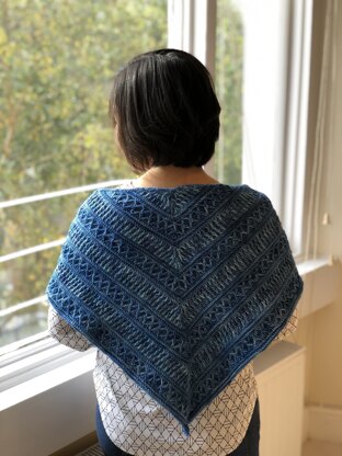 Mindfullness Shawl in Malabrigo Mechita - Downloadable PDF