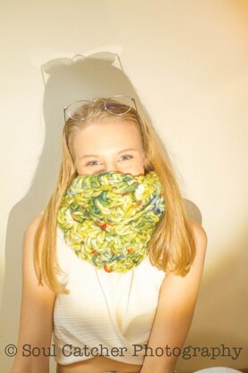 Mushy-V Cowl