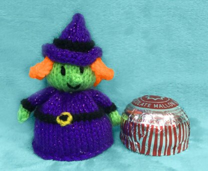 Witch Tea Cake Cover