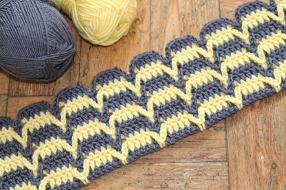 Crescent Moon Cowl (dropped chevron)