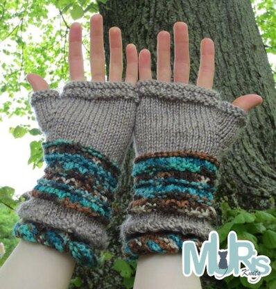 Textured Wrist Warmers