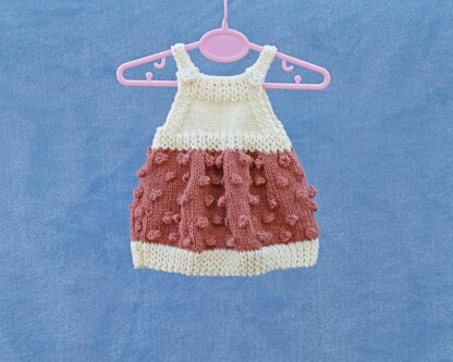 P124 Dolls Dresses