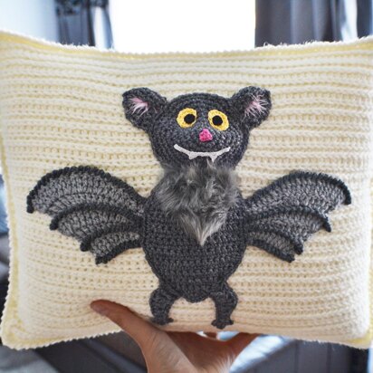 Vampire bat. Sofa cushion. Throw pillow. Halloween. Crochet cushion