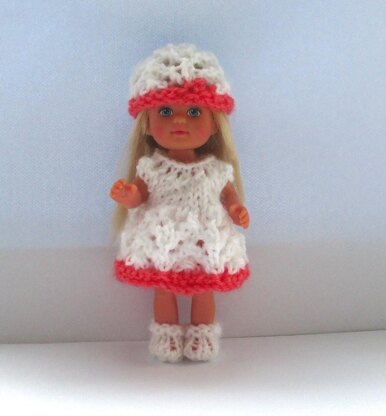 Knitting pattern 4.5 inch kelly doll